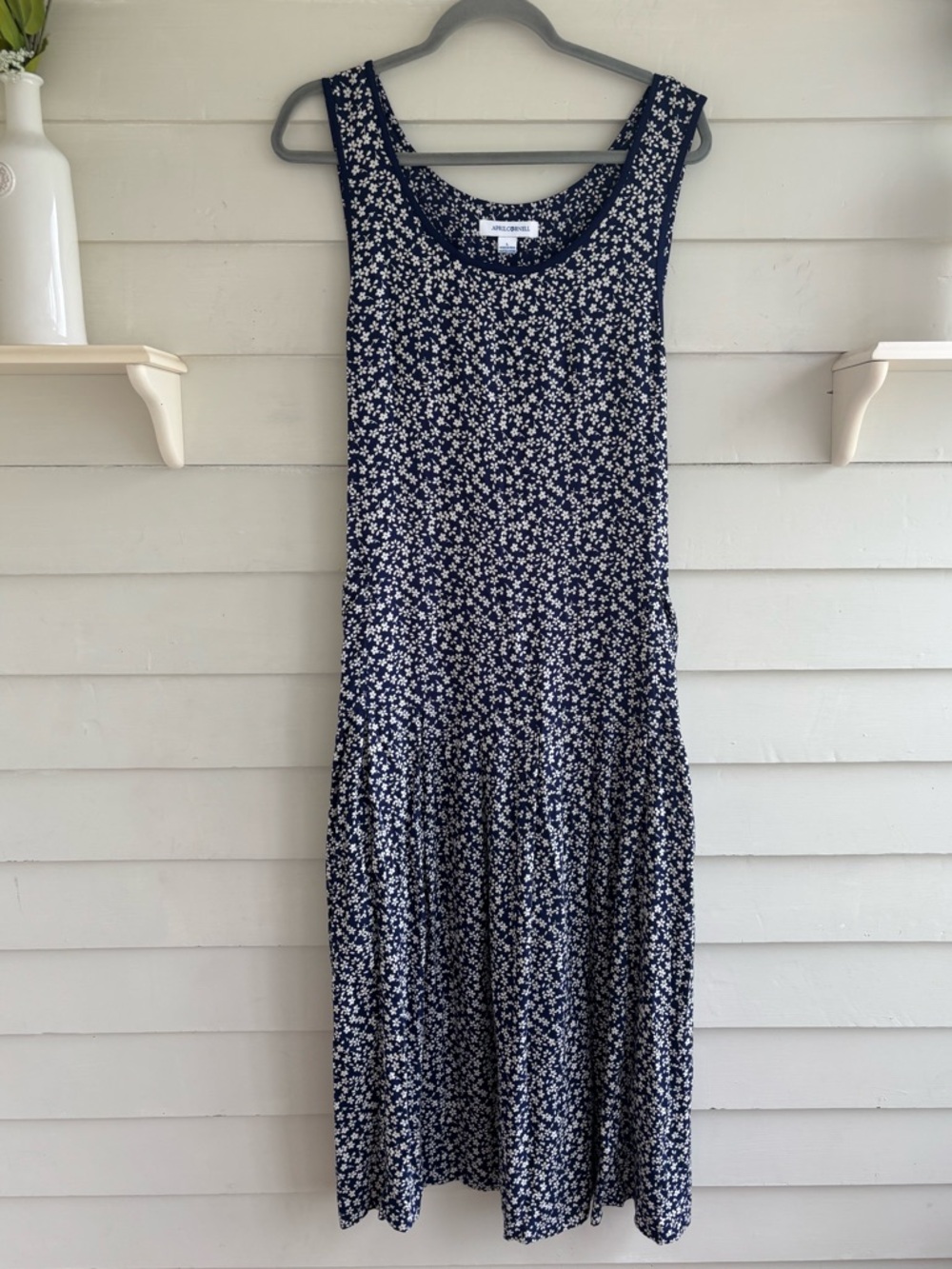 April Cornell Sleeveless Navy and White Ditsy Floral Maxi Dress Size Large